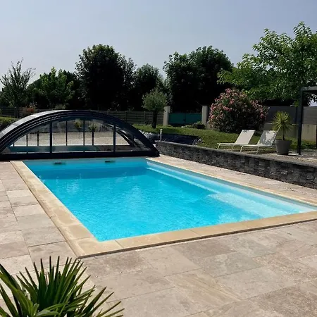 Le Chai Des Annereaux בית נופש